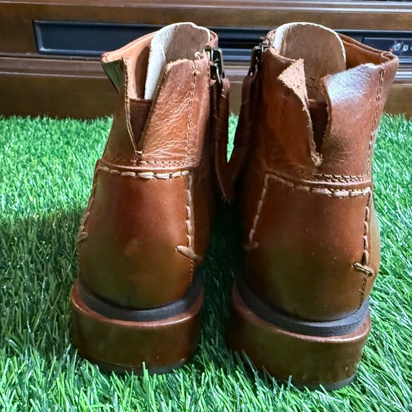 Franco Sarto Happily Ankle Boots Women's 8.5M - Brown Leather Side Zip Boots - Picture 3 of 16